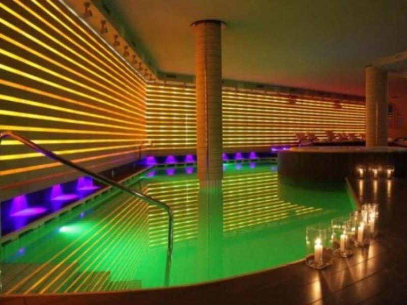 Cristal Palace Hotel Madonna di Campiglio Bagian luar foto