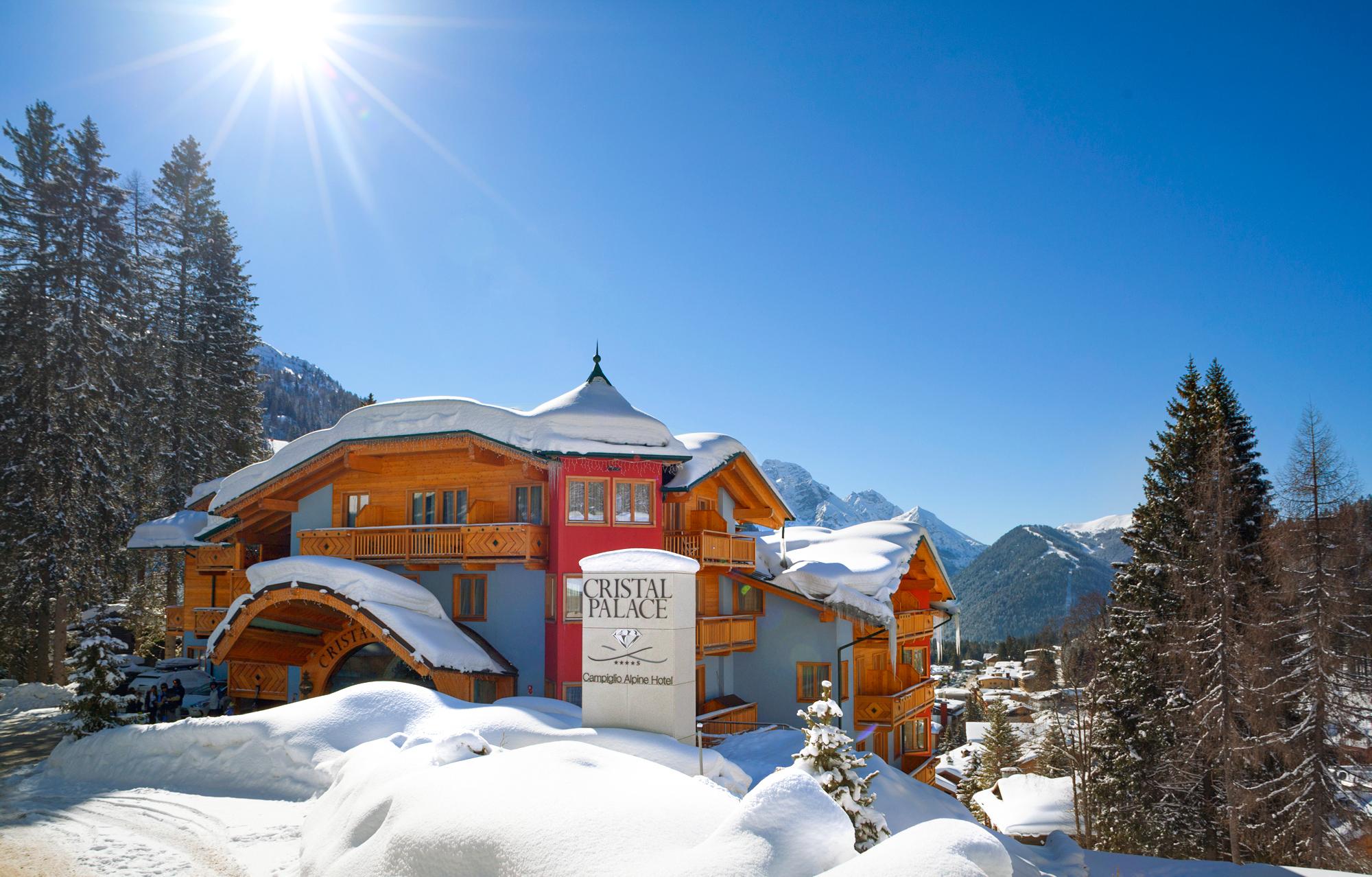 Cristal Palace Hotel Madonna di Campiglio Bagian luar foto